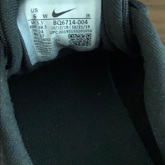 Nike Men's Revolution 5 Running Shoe Size 6W - Picture 12 of 13